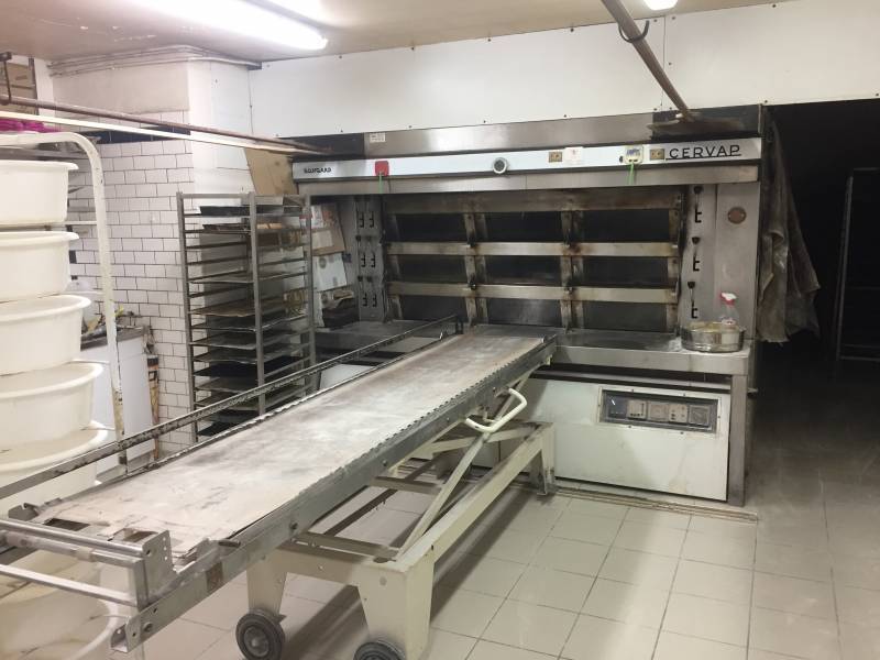 Démontage d'un four Cervap et montage d’un nouveau four Pavailler Jade